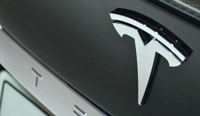 Tesla share price