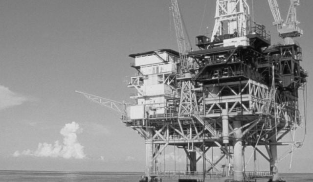 Oil rig